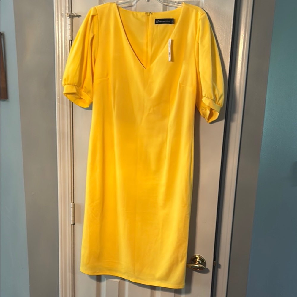 NY&C bright cheerful Yellow V-Neck lined Dress puff sleeves & zipper back NWT